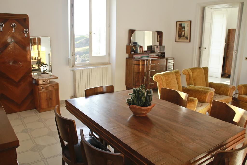 Nomadi Sedentari - Irsina Apartment Luaran gambar